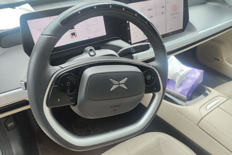 Used XPeng P7 2020 586E Steering Wheel