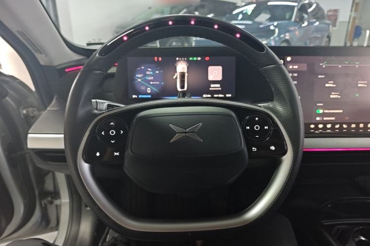 Used XPeng P7 2020 586E Steering Wheel