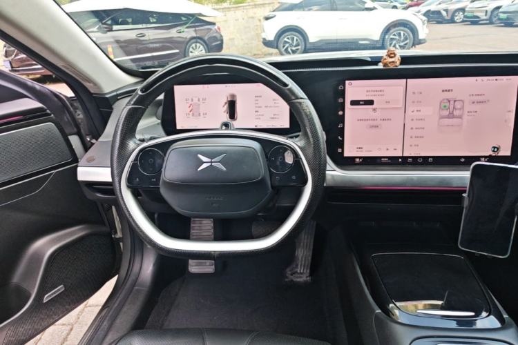 Used XPeng P7 2020 670N Steering Wheel