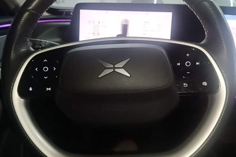 Used XPeng P7 2020 670N Steering Wheel