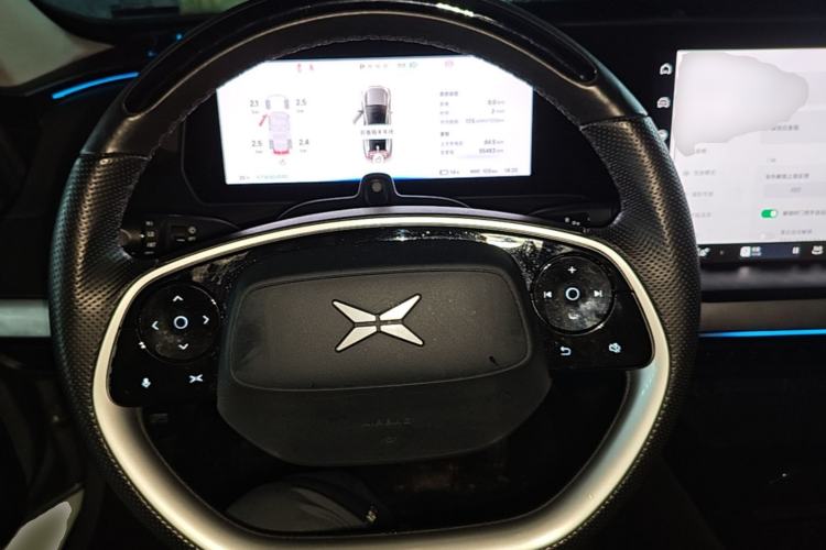 Used XPeng P7 2020 670N Steering Wheel