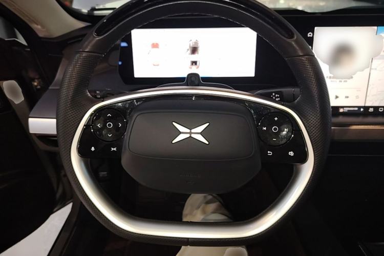Used XPeng P7 2020 670N Steering Wheel