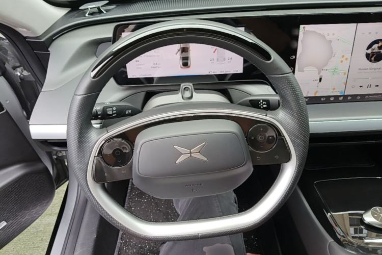 Used XPeng P7 2020 670N Steering Wheel