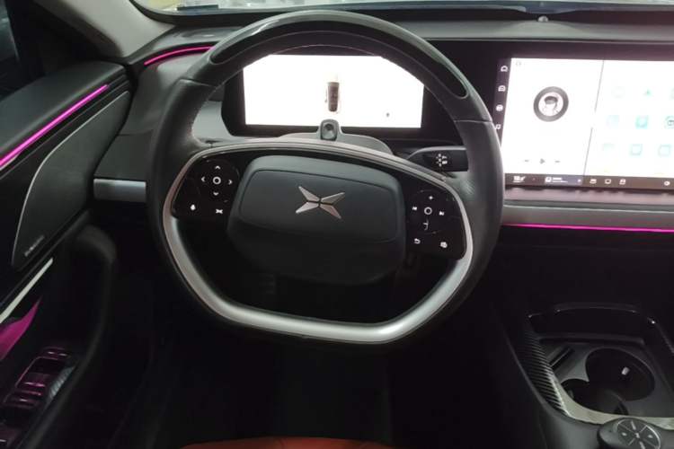 Used XPeng P7 2020 670N Steering Wheel