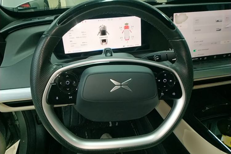 Used XPeng P7 2020 586N Steering Wheel