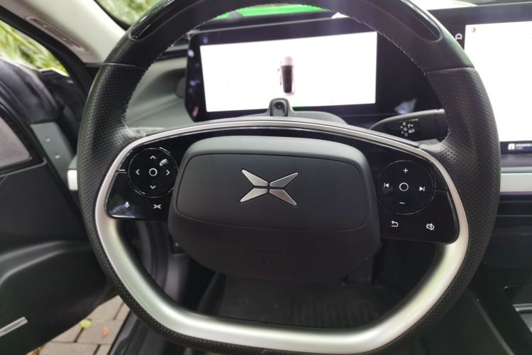 Used XPeng P7 2020 586N Steering Wheel