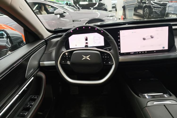 Used XPeng P7 2020 670E Steering Wheel