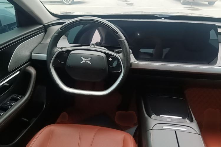 Used XPeng P7 2020 Rear-Drive Long-Range Smart Drive Version Steering Wheel