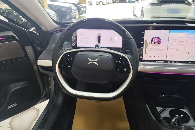 Used XPeng P7 2020 670N Steering Wheel