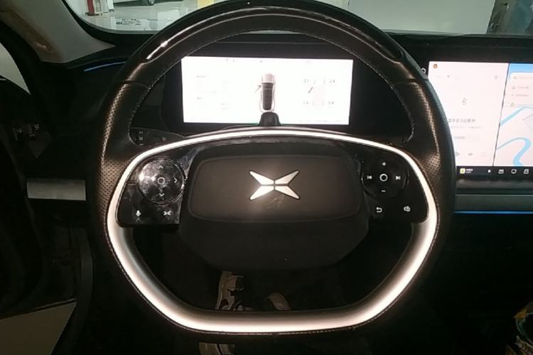 Used XPeng P7 2020 670N Steering Wheel