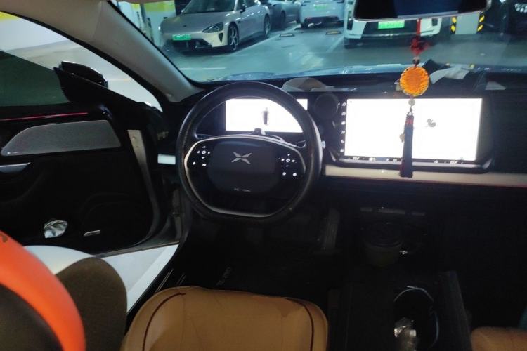 Used XPeng P7 2020 562E Performance Edition Steering Wheel