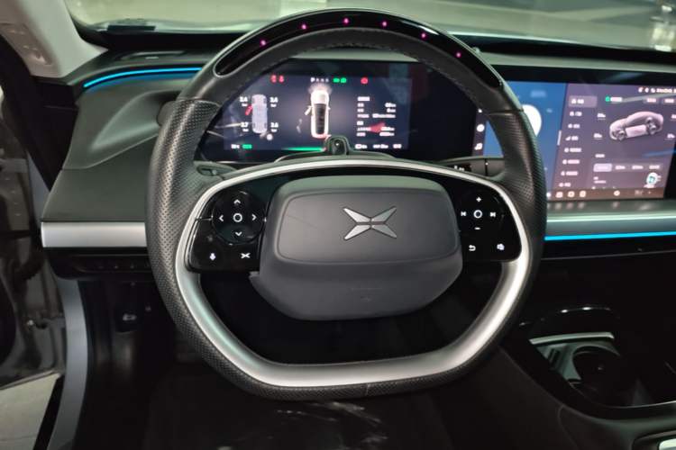 Used XPeng P7 2020 562E Performance Edition Steering Wheel