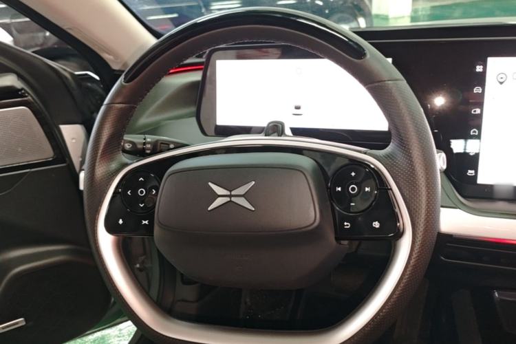 Used XPeng P7 2020 670N Steering Wheel