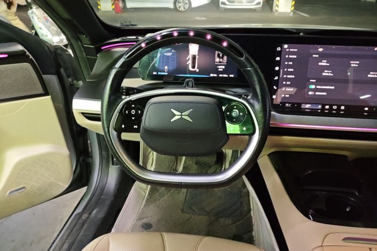 Used XPeng P7 2020 670E Steering Wheel