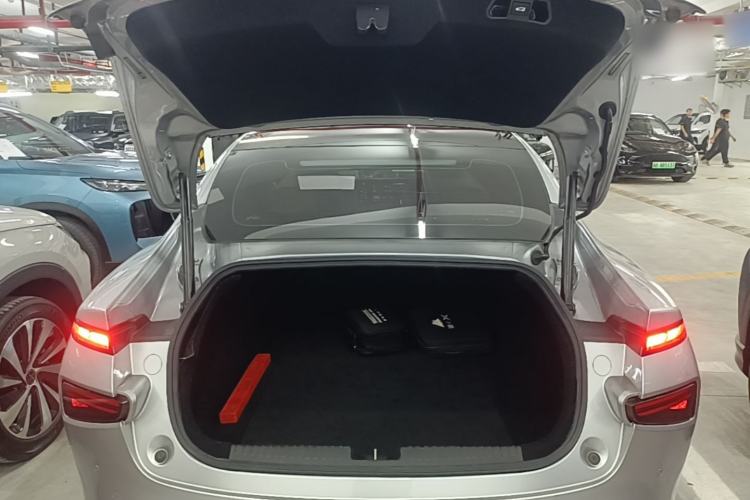Used XPeng P7 2020 706G Trunk