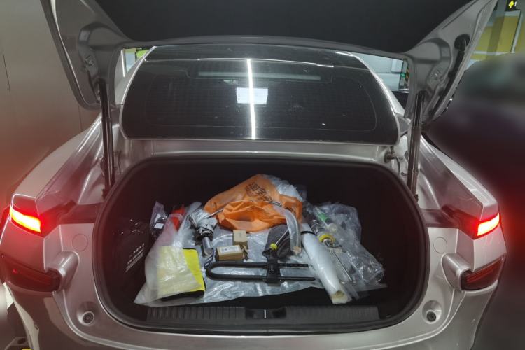 Used XPeng P7 2020 586E Trunk