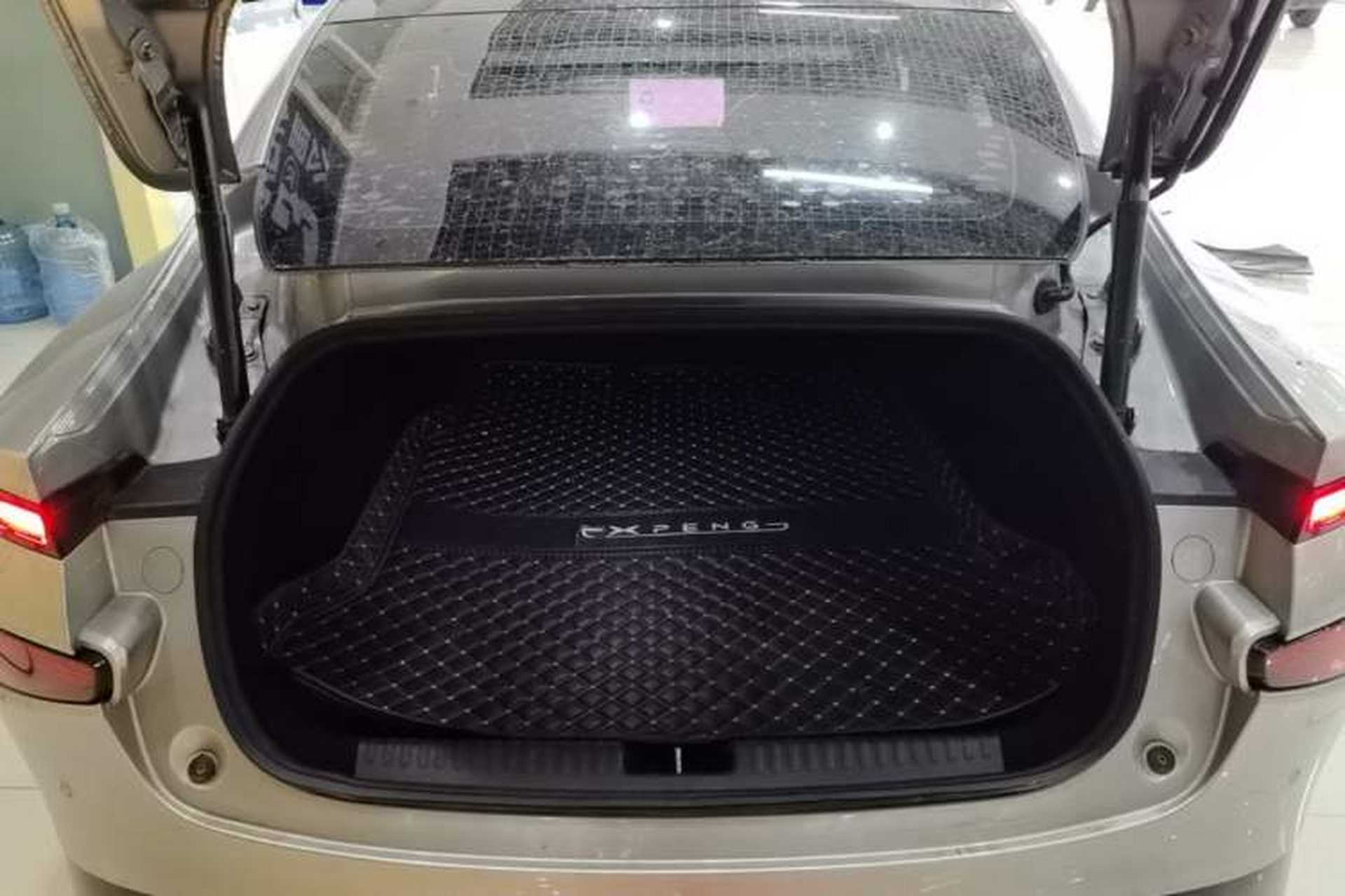 Used XPeng P7 2020 586N Trunk