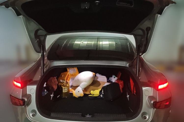Used XPeng P7 2020 586N Trunk