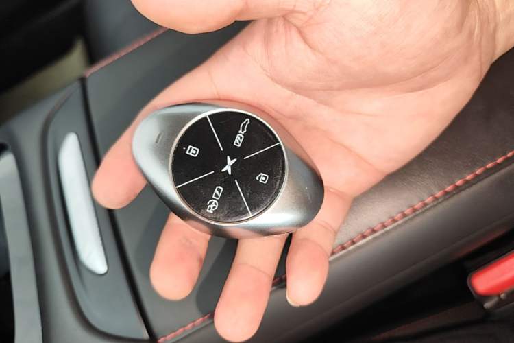 Used XPeng P7 2020 Rear-Drive Long-Range Smart Drive Version Vehicle Key