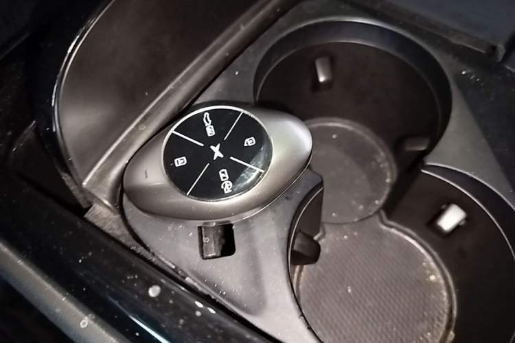 Used XPeng P7 2020 586N Vehicle Key