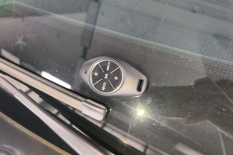 Used XPeng P7 2020 670N Vehicle Key