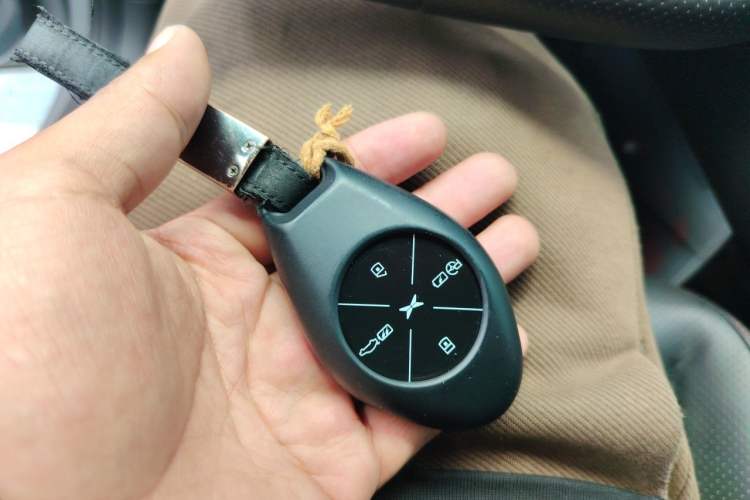 Used XPeng P7 2020 670E Vehicle Key