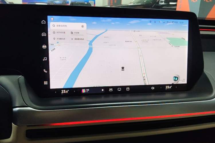 Used XPeng P7 2020 Rear-Drive Long-Range Smart Drive Version Audio And AC Panel
