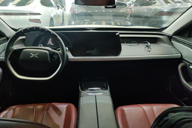 Used XPeng P7 2020 670E Center Console