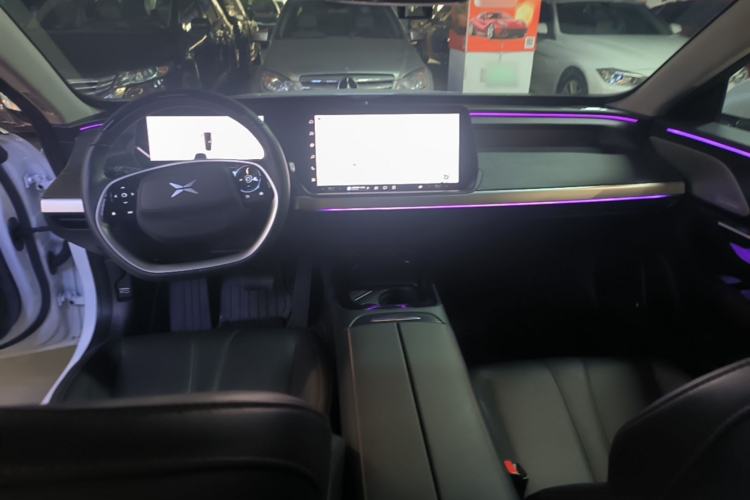 Used XPeng P7 2020 670N Center Console