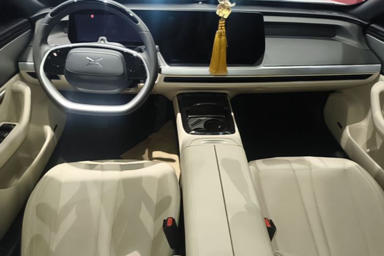 Used XPeng P7 2020 586N Center Console