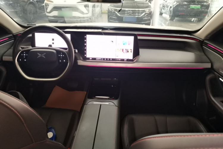 Used XPeng P7 2020 586N Center Console