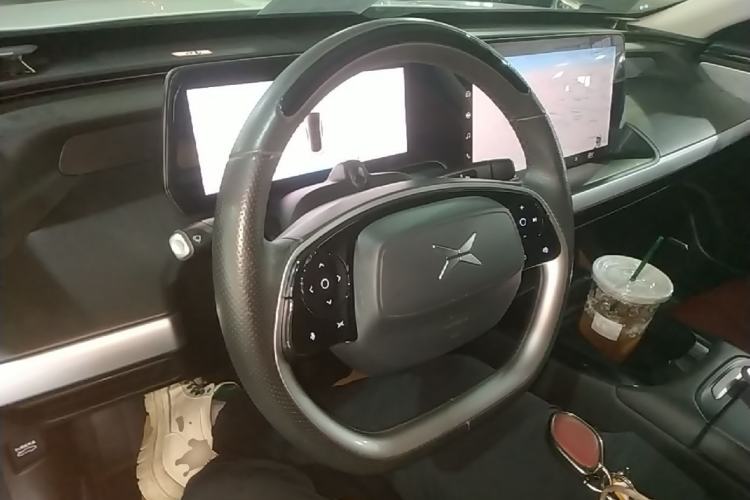 Used XPeng P7 2020 670N Center Console