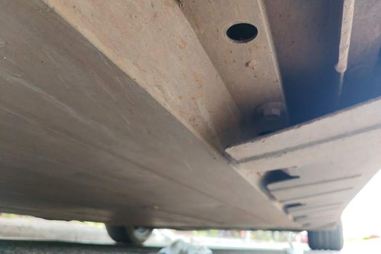 Used XPeng P7 2020 586N Chassis Front Left