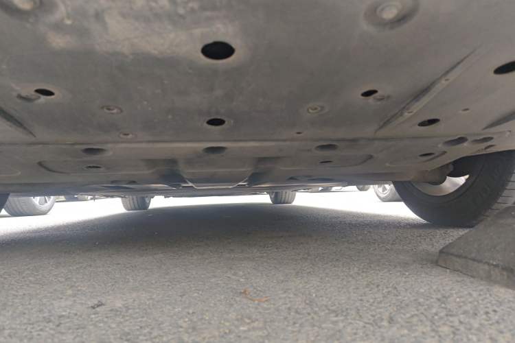 Used XPeng P7 2020 670E Chassis Rear