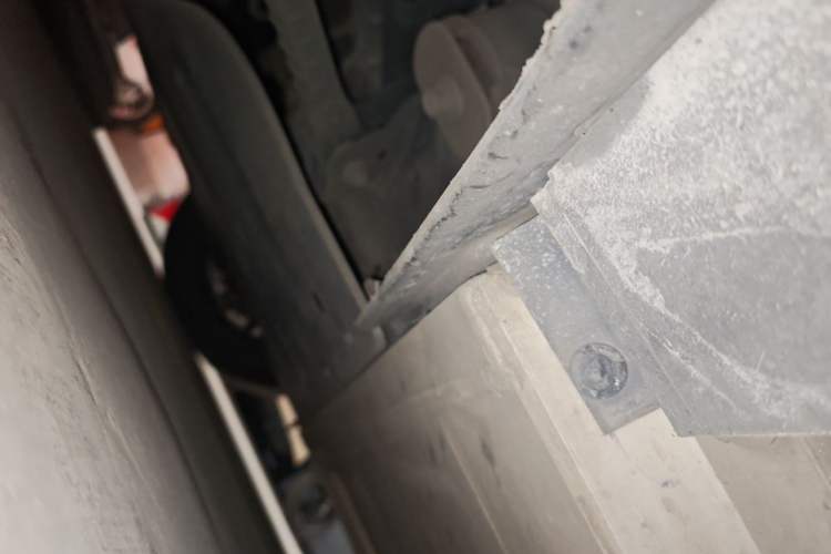 Used XPeng P7 2020 586N Chassis Rear Right