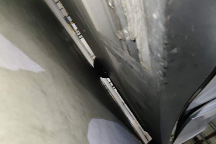 Used XPeng P7 2020 586N Chassis Rear Right
