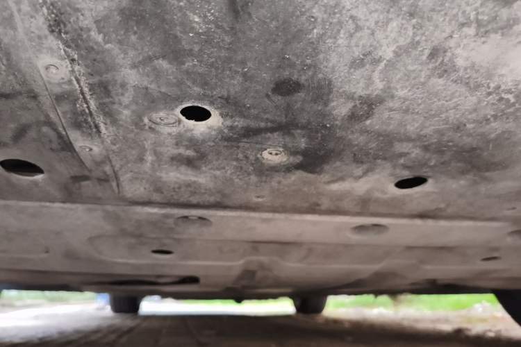Used XPeng P7 2020 670E Chassis Rear