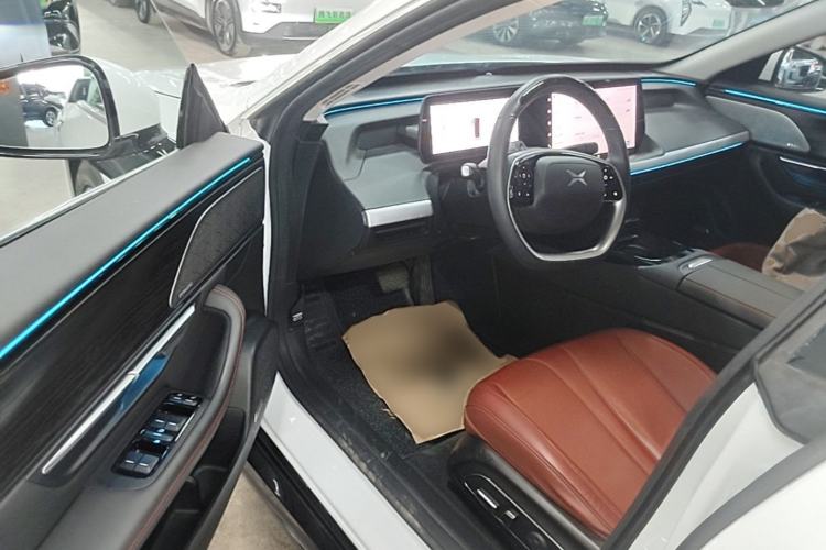 Used XPeng P7 2020 Rear-Drive Long-Range Smart Drive Version Driver Seat