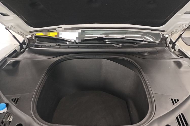 Used XPeng P7 2020 670E Engine Bay