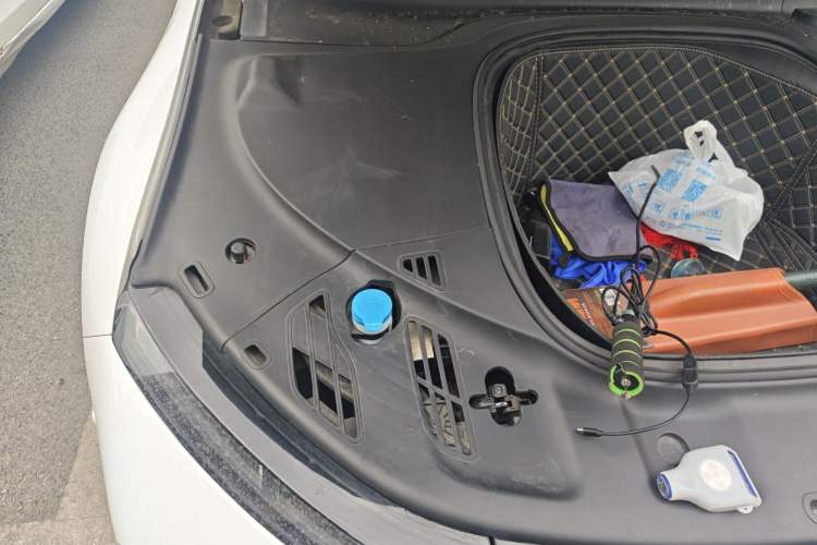 Used XPeng P7 2020 670E Engine Bay Right