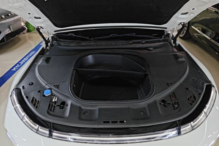 Used XPeng P7 2020 670E Engine Bay