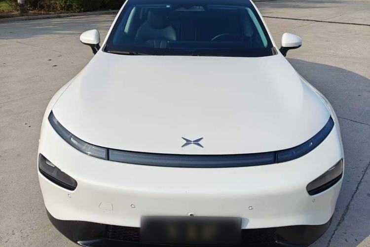 Used XPeng P7 2020 670E Exterior 3