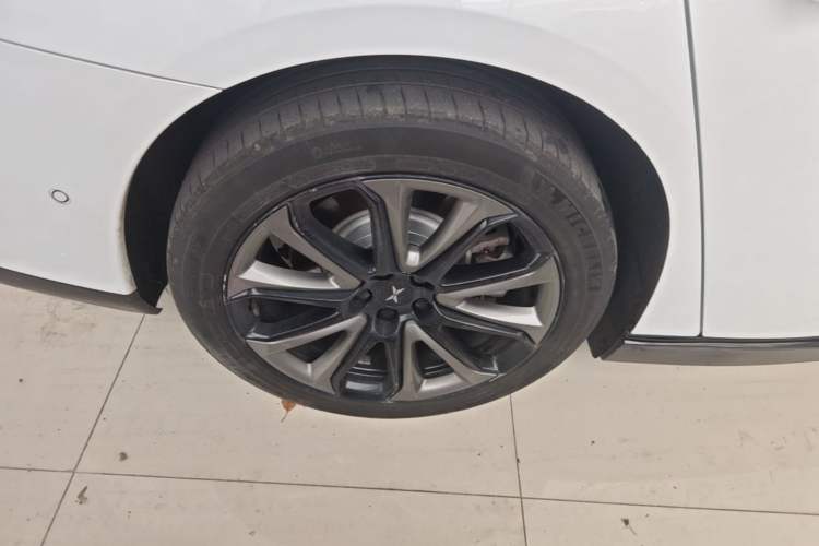 Used XPeng P7 2020 586E Exterior 5