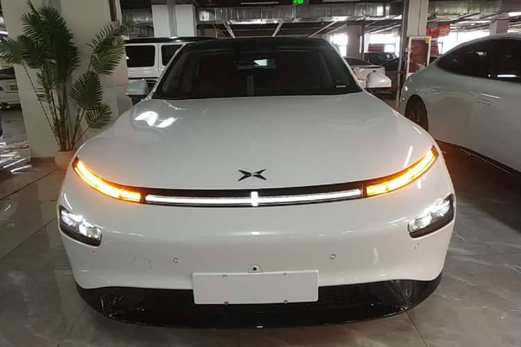 Used XPeng P7 2020 586E Front