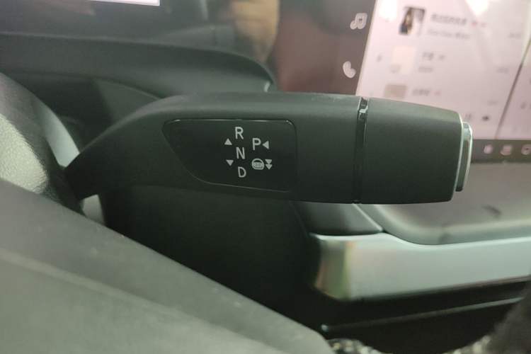 Used XPeng P7 2020 670E Gear Lever