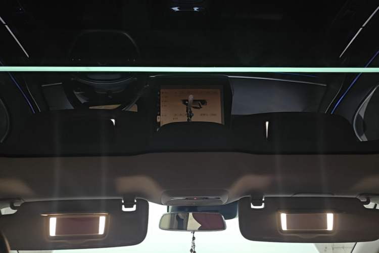 Used XPeng P7 2020 706G Headliner