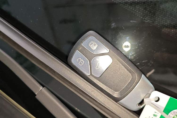 Used XPeng P7 2020 Rear-Drive Long-Range Smart Drive Version Interior 1