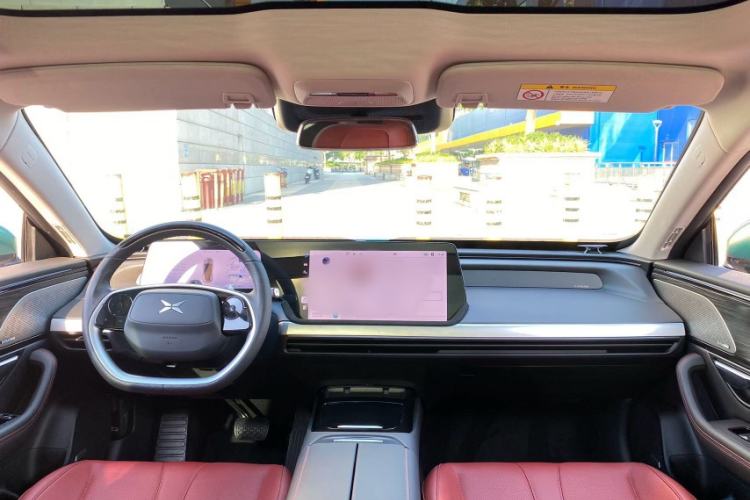 Used XPeng P7 2020 670E Interior 3