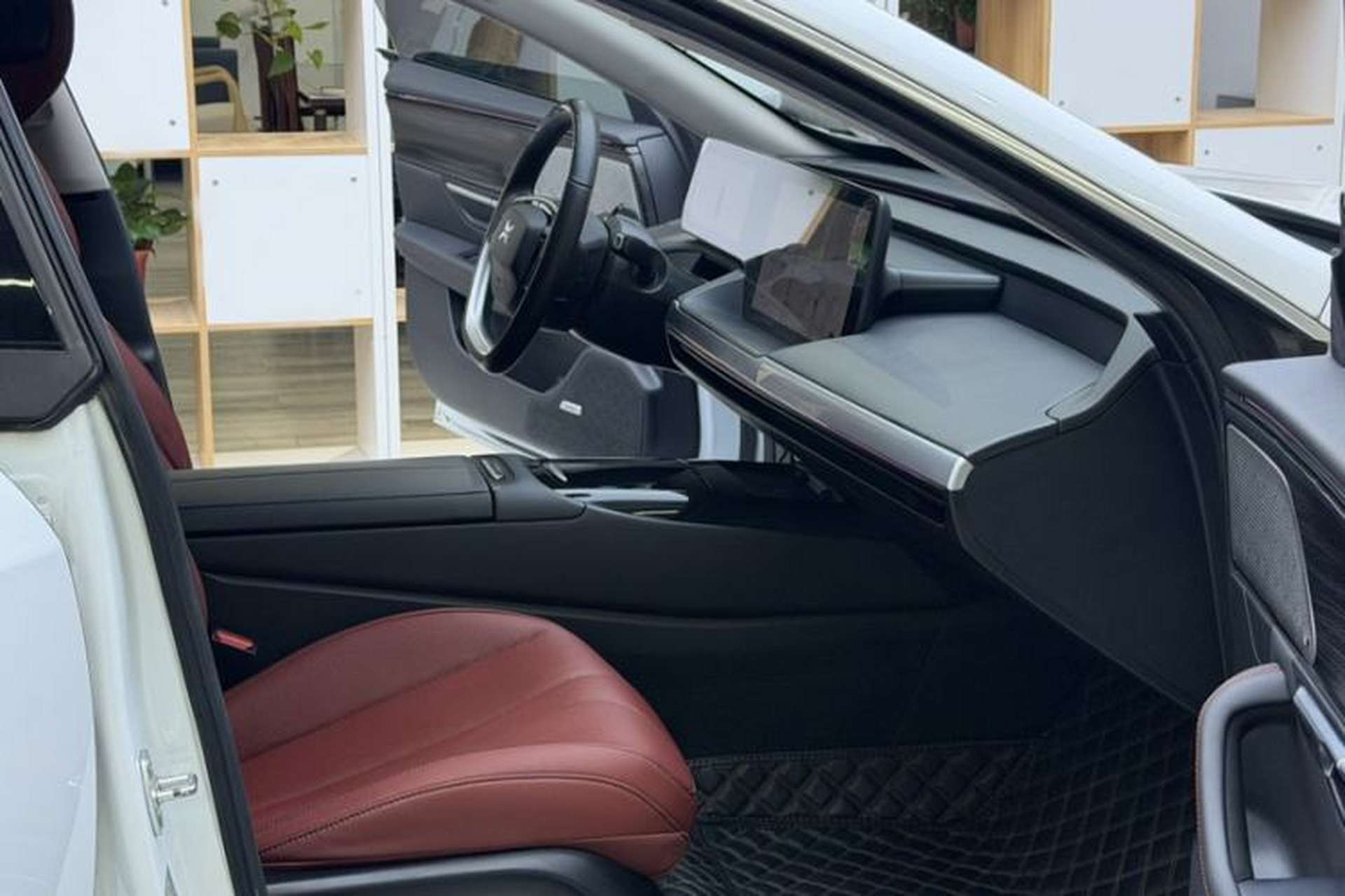 Used XPeng P7 2020 670N Interior 7