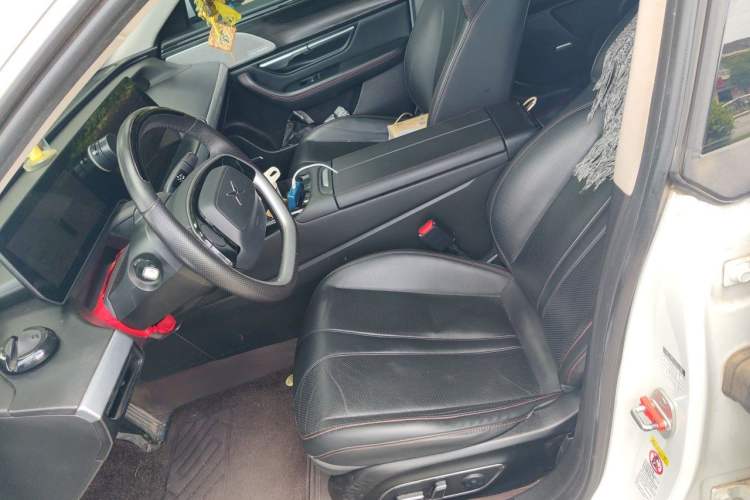 Used XPeng P7 2020 586N Left Front Seat
